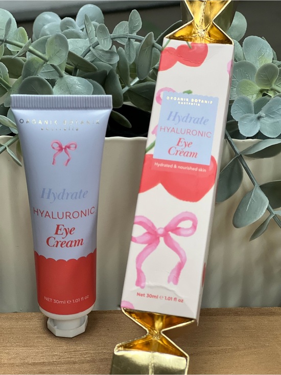 Other - Hydrate Hyaluronic Eye Cream - Pink/Coral